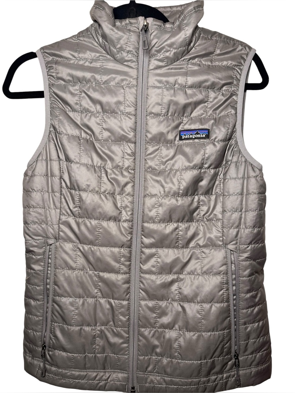 Patagonia Nano Puff Vest in women’s size Small.